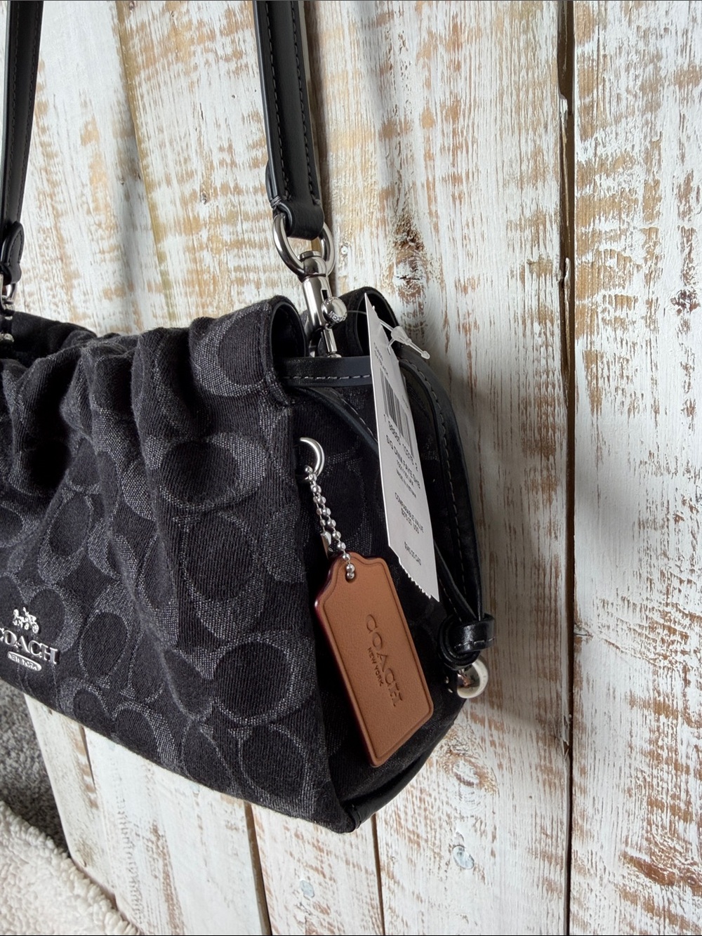 Coach Faye shoulder bag   in black signature denim NWT - Picture 2 of 7